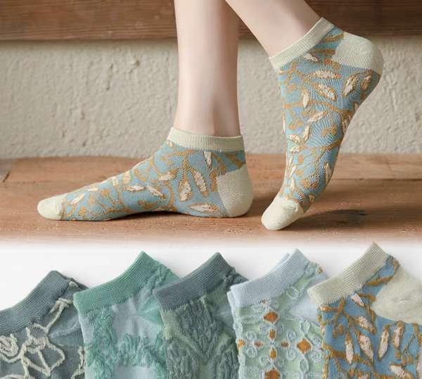 棉質高貴短襪子（買3對送1對） Elegant ankle  length socks（Buy 3 pairs get 1 pair free) 